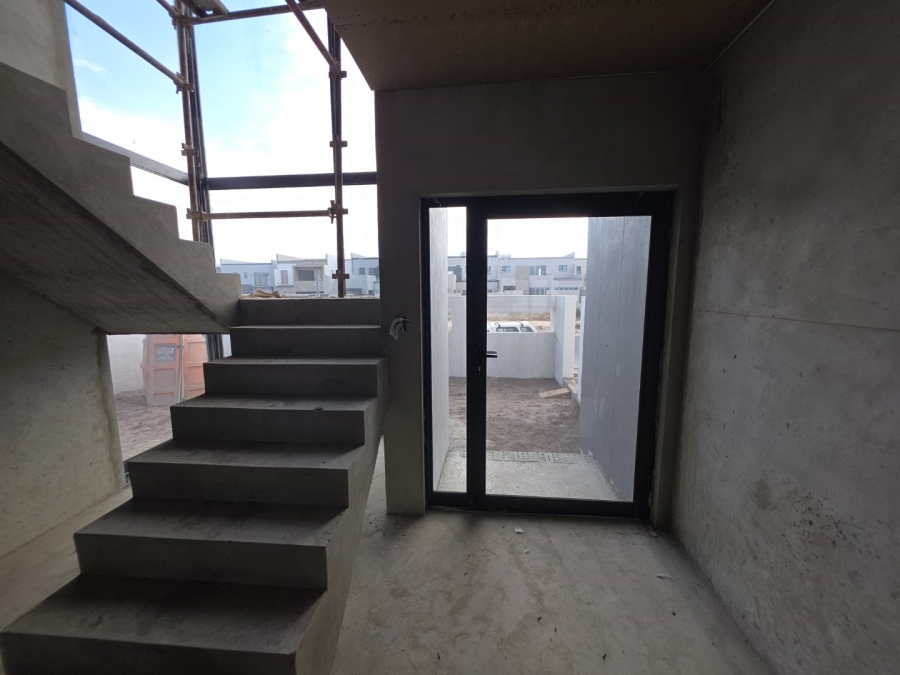 4 Bedroom Property for Sale in Sandown Western Cape